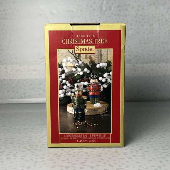Spode Christmas Tree Nutcracker Salt & Pepper Shakers New - Picture 1 of 7
